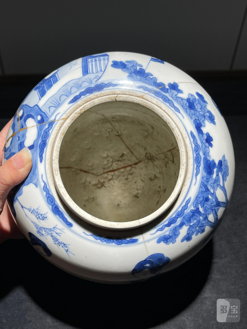 清康熙 青花四妃十六子纹罐 - 图11